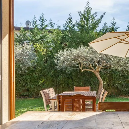 Provencal Near Montpellier Casa vacanze